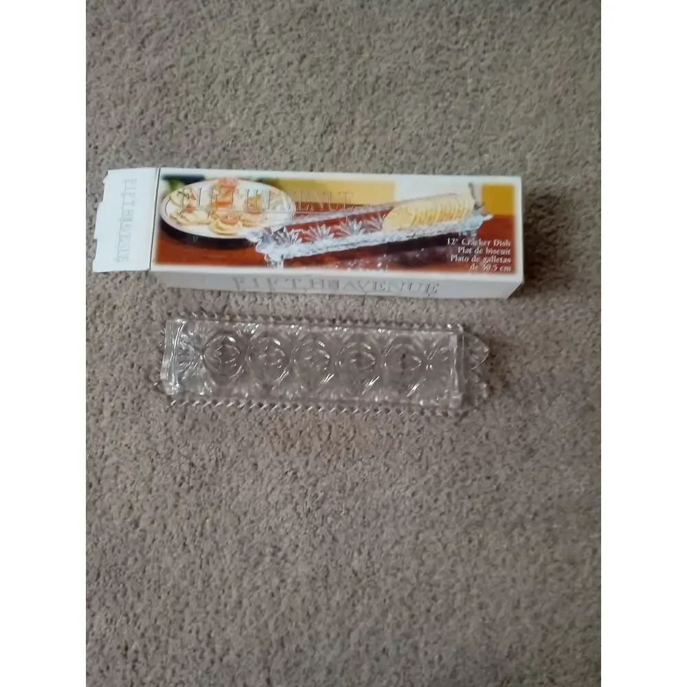 Fifth Avenue LTD Crystal Portico Footed Cracker Tray Dish 12